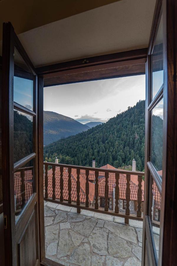 Maisonette Korfes-Κορφές-Μ Δύο Αυτόνομοι Όρoφοι Της Βίλας Κορφές Για Οικογένειες Και Μικρές Παρέες Karpenisi ภายนอก รูปภาพ